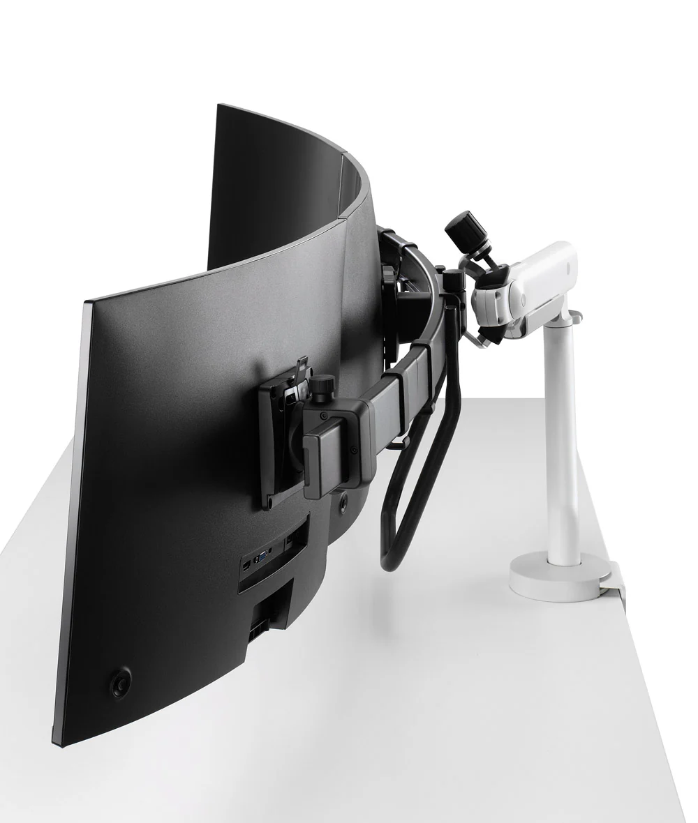 Brazo articulado para tres monitores de gran tamaño Flo X - Image 14