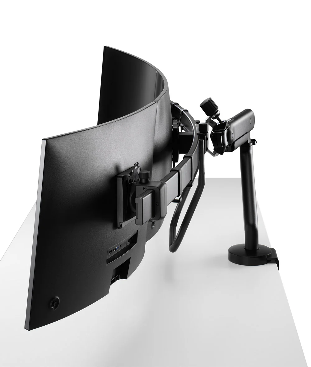 Brazo articulado para tres monitores de gran tamaño Flo X - Image 7